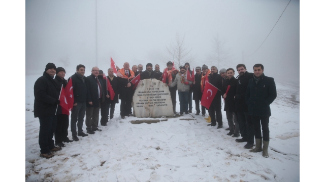 Büyükşehir'den tarihi zafere anlamlı tören