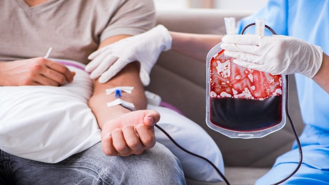 Kan naklinin yan etkilerine karşı ‘hasta kan yönetimi şart