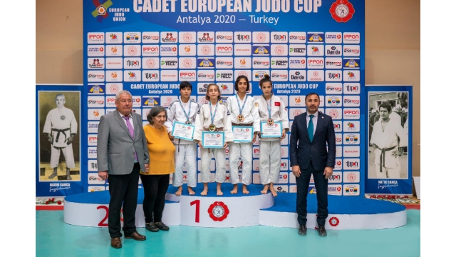 Avrupa Judo Kupası’nda Büyükşehir rüzgarı