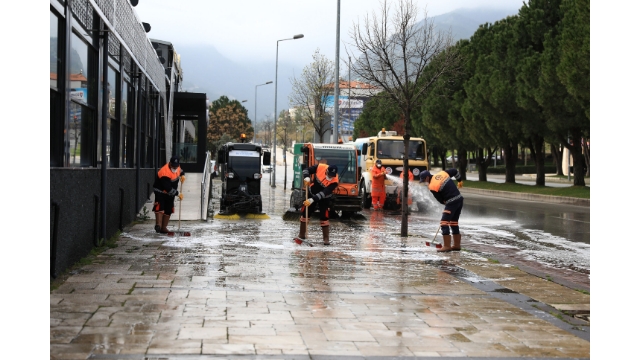 Büyükşehir koronavirüs mücadelesini aralıksız sürdürüyor