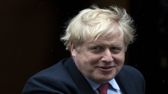 İngiltere Başbakanı Boris Johnson, Pazartesi günü görevine dönecek