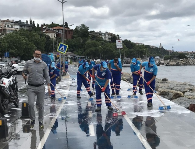 Üsküdar sahil hattında artık çekirdek yemek yasak