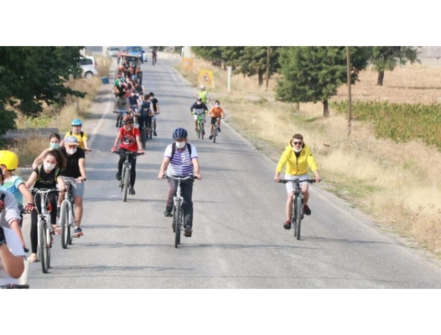"Avrupa Hareketlilik Haftası" nedeniyle ilçemizde Bisiklet turu düzenlendi.