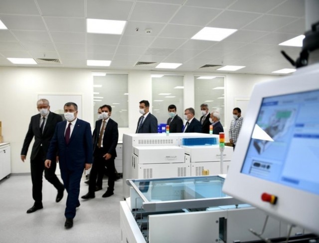 Bakan Koca, Prof. Dr. Cemil Taşçıoğlu Şehir Hastanesini ziyaret etti