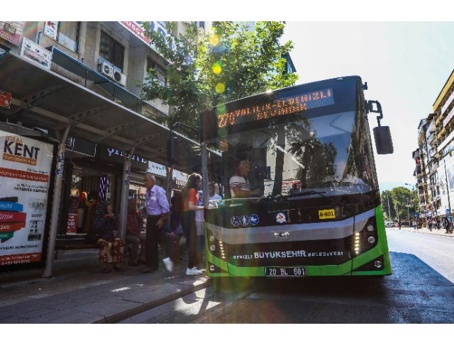 Büyükşehir, Cumhuriyet Bayramı’nda otobüsleri ücretsiz yaptı