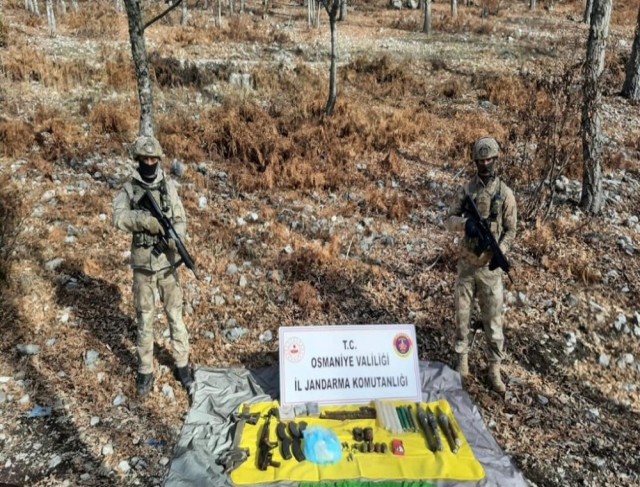 Amanoslar’da bulunan PKK’ya ait sığınak imha edildi