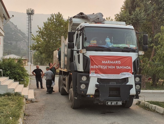 Marmaris, yardım elini uzattı