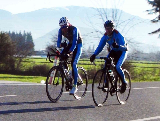 Ağız ve diş sağlığına dikkat çekmek için 850 km pedal çevirecekler