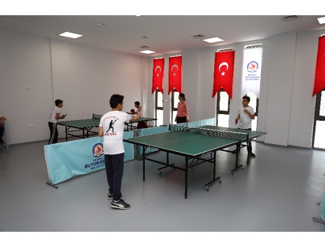 Büyükşehir sporla buluşturmaya devam ediyor