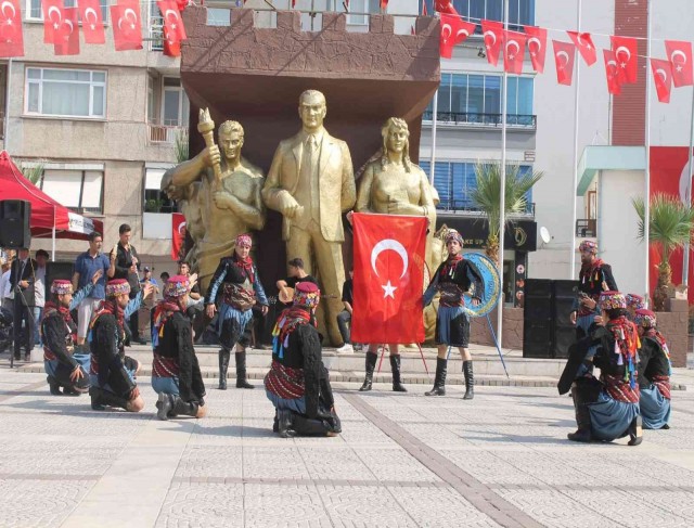 Manisa’nın ilçelerinde 30 Ağustos coşkusu