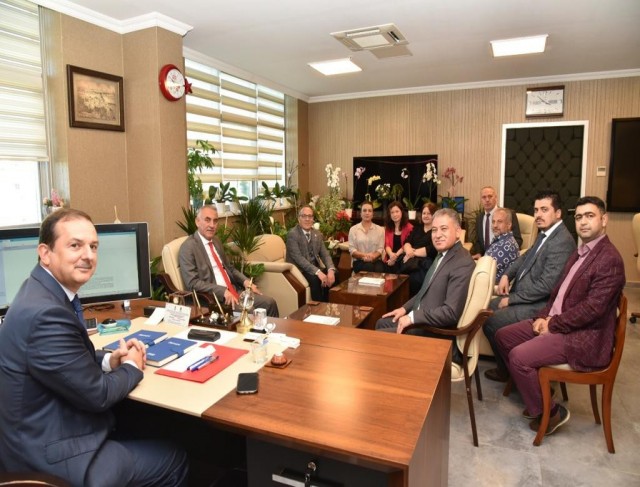 Türk Sağlık Sen Genel Başkan Yardımcıları Manisada temaslarda bulundu