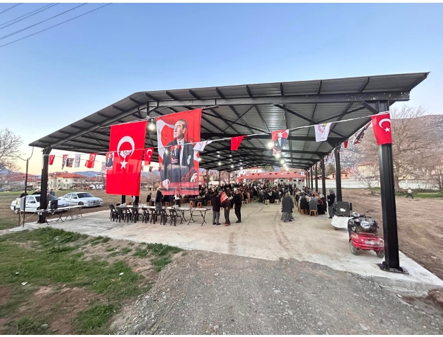 KUMAFŞARI MAHALLESİ SOSYAL TESİSE KAVUŞTU