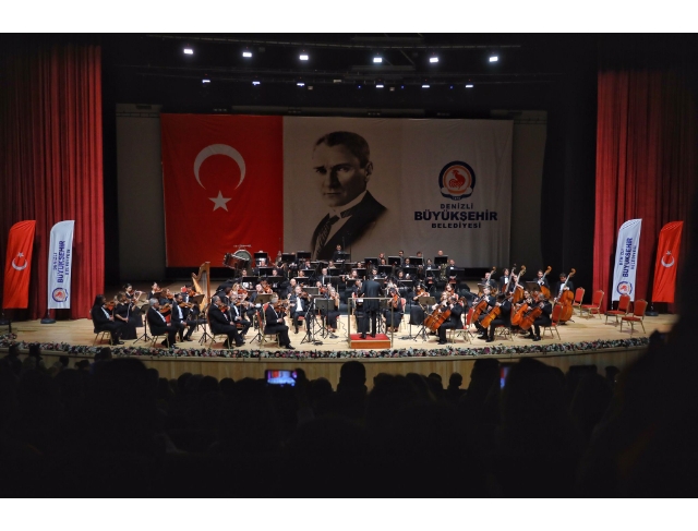 Cumhurbaşkanlığı Senfoni Orkestrası’ndan muhteşem konser