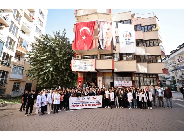 İlk ders zilini Başkan Zolan çaldı