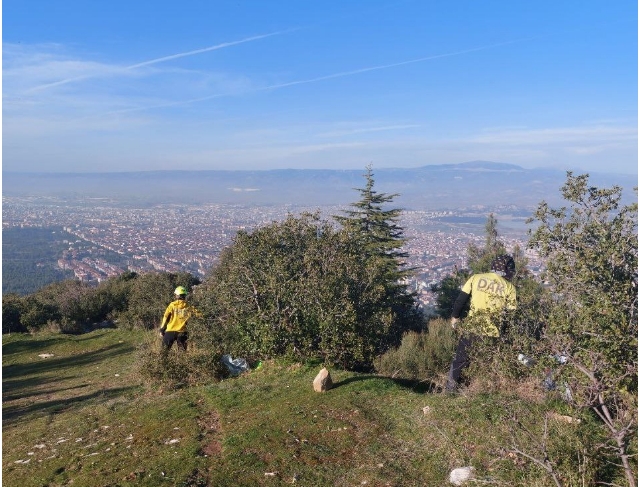 Kayıp şahıs 24 saattir dağ taş aranıyor