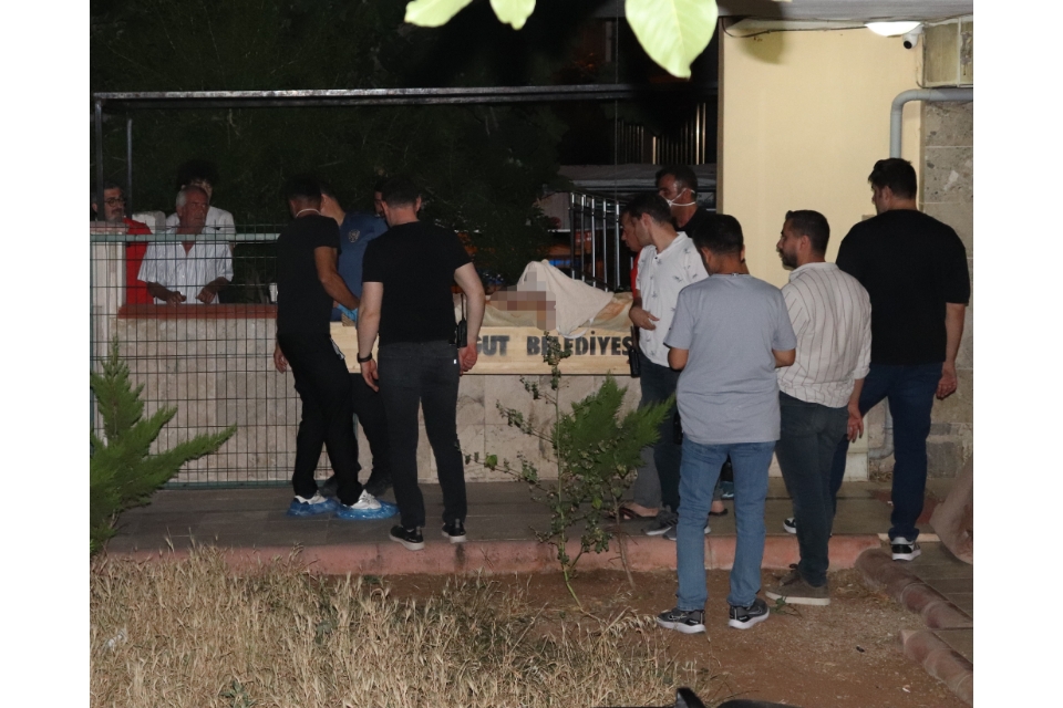 Sokakta başlayan tartışma evde cinayetle sonlandı