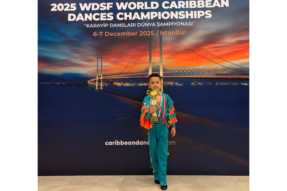 Denizli’nin gururu Toprak, 7 yaşında dünya üçüncüsü oldu