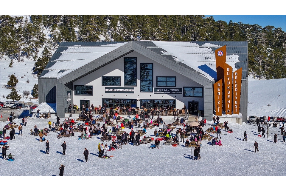 Denizli Kayak Merkezi yeni sezona hazır