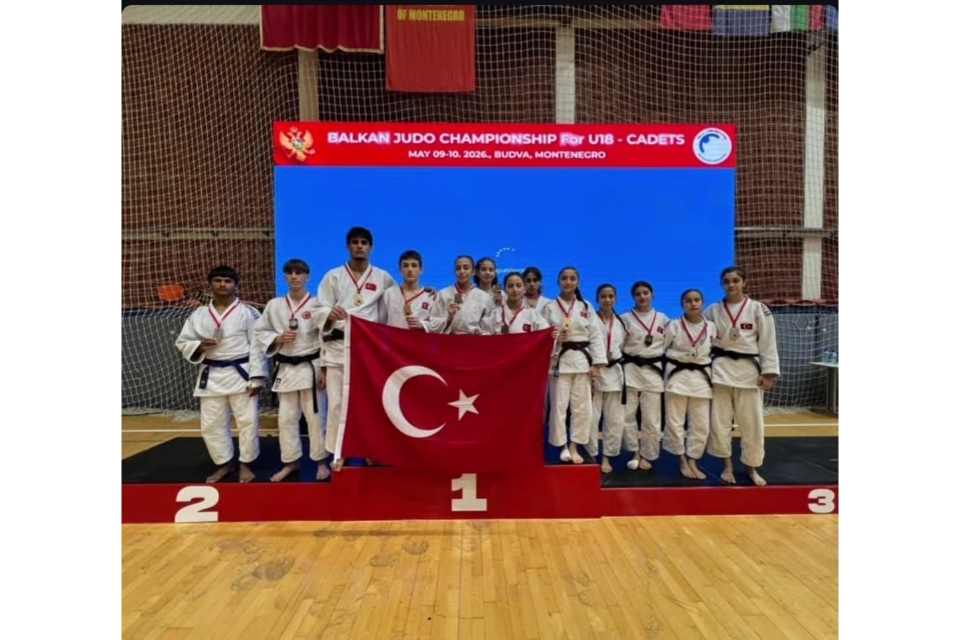 Denizli’nin gururu Şirin, Balkan üçüncüsü oldu
