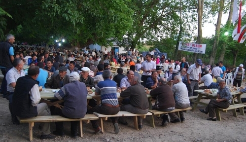 Anlaşmazlıkları bulunan 8 köy, 200 yıl sonra iftarda bir araya geldi