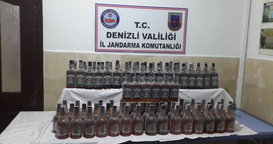 Denizli'de 104 litre kaçak viski ele geçirildi