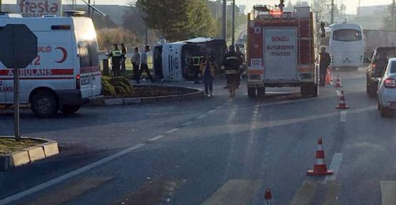 Denizli’de midibüs ile yolcu minibüsü çarpıştı: 6 yaralı