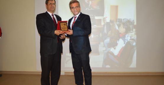 İL SAĞLIK MÜDÜRLÜĞÜNDEN BAŞKAN ŞEVKAN'A PLAKET