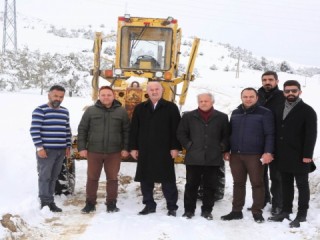 Tuşba Belediyesinden karla mücadele çalışması