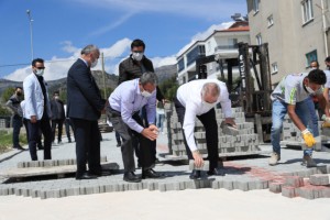 Başkan Zolan, Çardak'ta Büyükşehir yatırımlarını inceledi