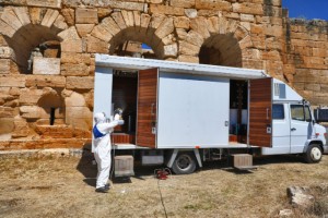 Konser öncesi Hierapolis Antik Tiyatro dezenfekte edildi