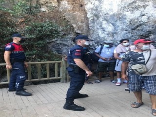 Jandarmadan Zeus Mağarasında korana virüs denetimi