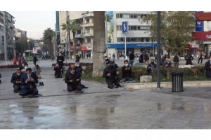 Denizli’de Cuma namazından sonra yağmur duası okundu