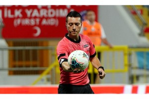 Denizlispor - Antalyaspor maçının hakemi Küçük oldu