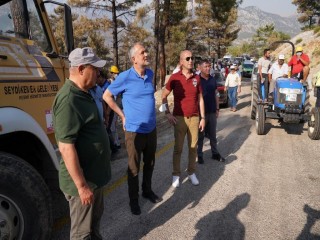 Bakan Yardımcısı Birpınar, Seydikemer’deki Yangın Bölgesinde