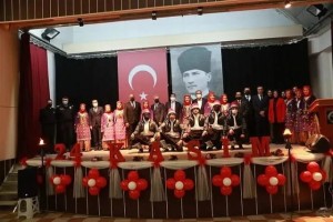 Kaymakamımız Mustafa GÜRBÜZ, 24 Kasım Öğretmenler Günü Kutlama Programına Katıldı