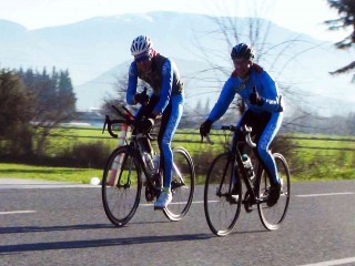 Ağız ve diş sağlığına dikkat çekmek için 850 km pedal çevirecekler