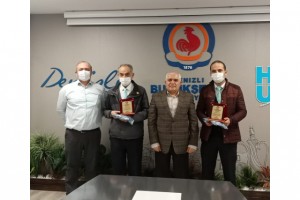 Büyükşehir Ulaşım A.Ş.’den başarılı şoförlere plaket