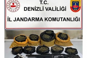 11 kilo esrarı arı kovanı ve sazlıklara gizleyen oğul tutuklandı, baba serbest kaldı