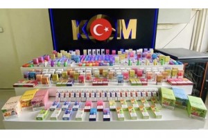 Kaçakçılık şüphelisi 7 kişi çok sayıda malzemeyle yakalandı