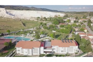 Turizmin cenneti Pamukkale’de hasta ve yaşlılara 5 yıldızlı hizmet
