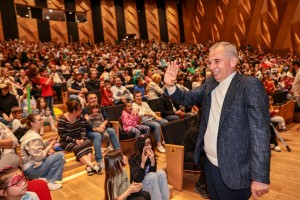 Başkan Zolan çocukların tatil coşkusuna ortak oldu