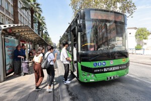 Büyükşehir otobüsleri YKS'ye gireceklere ücretsiz