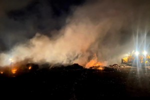 Çöplük yangını Tavas Belediyesi ve ormancıların çabaları sonucu söndürüldü