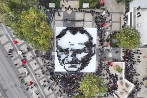 Denizli'de saat 09.05'i gösterdiğinde hayat durdu