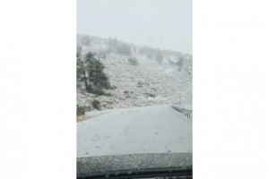 Denizli'nin yüksek kesimlerinde kar yağışı başladı