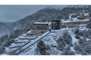 Denizli teleferikte yeni dönem kar manzarasıyla başlıyor