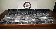 Denizli'de 300 kaçak cep telefonu yakalandı