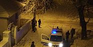 Denizli'de Polisler Miniklerle Kar Topu Oynadı