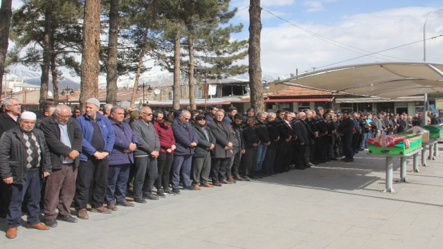 Erzincan’da İdlib şehitleri için gıyabi namaz kılındı