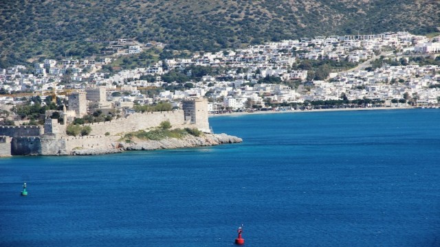 Bodrum sahilleri sessizliğini koruyor